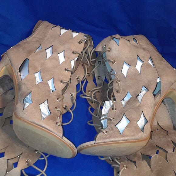 Gladiator Thigh High SUEDE Stilettos Boots Open Toe / CUT OUTS - Picture 4 of 10